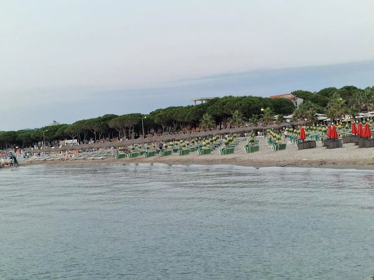 Villa Pearl Adriatic Coast 2 Golem  Apartment