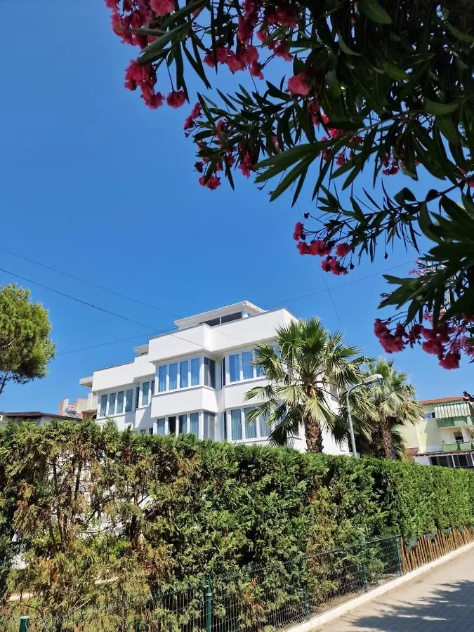 Villa Pearl Adriatic Coast 2 Golem  Apartment
