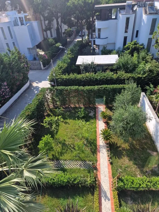 Apartment Villa Pearl Adriatic Coast 2 Golem